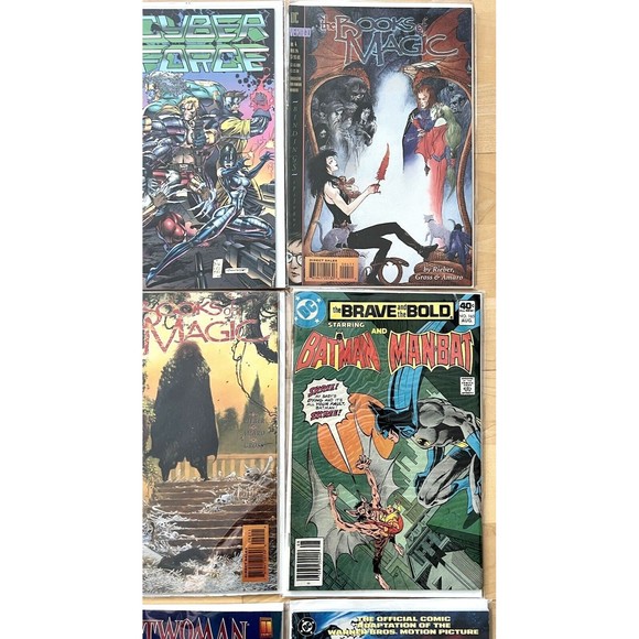 Lot of 10 Comics Batman, Vampirella, Books of Magic, DC and Others, Mixed Lot - Picture 4 of 12